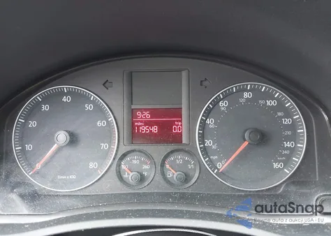 2008 Volkswagen Rabbit S z USA, uszkodzony, nr VIN WVWDA71KX8W062232